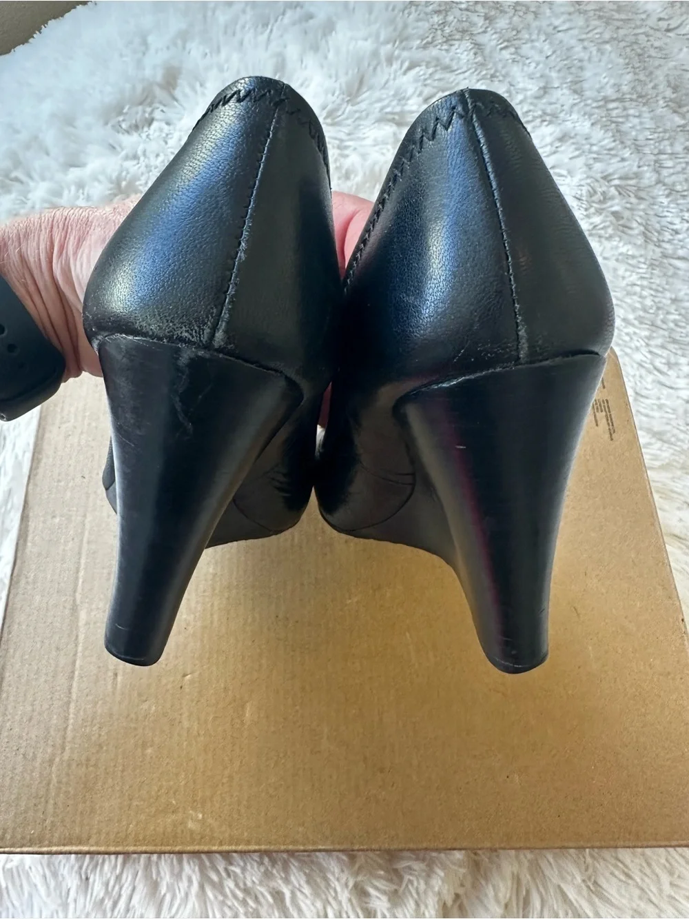 Tory Burch Black Leather Wedge Pumps Gold Double T Logo Shoes Women’s Size 5.5